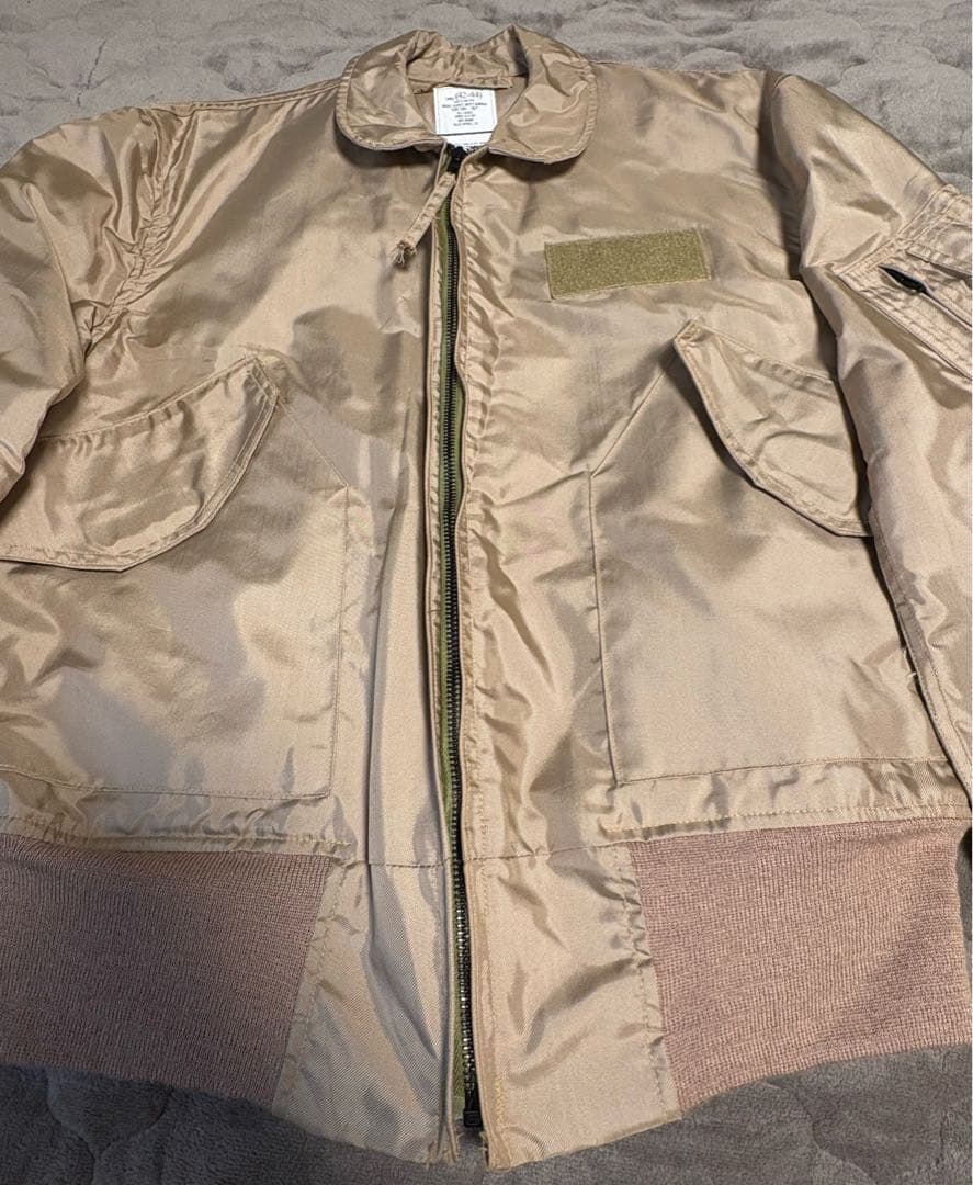 CWU-36/Pフライトジャケット/タン実物L米軍トップガン