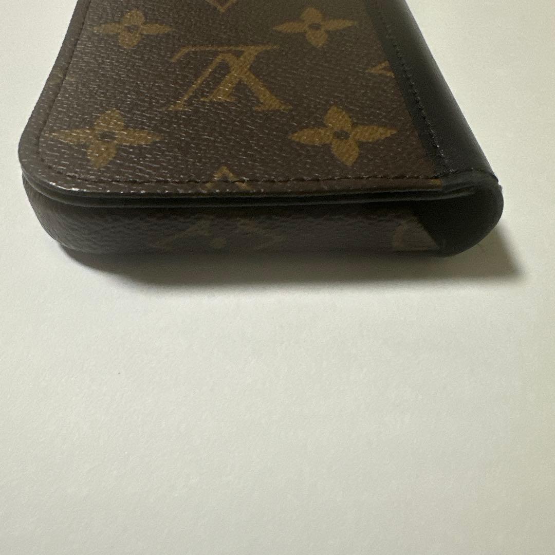 ルイヴィトン　iPhone14Pro ケース　手帳型　フォリオ