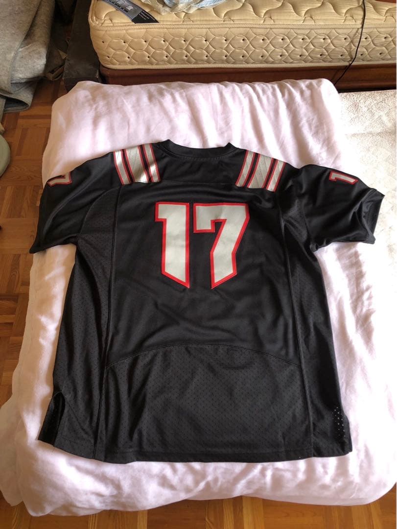 ノースキャロライナ州大学　アメフトユニフォーム