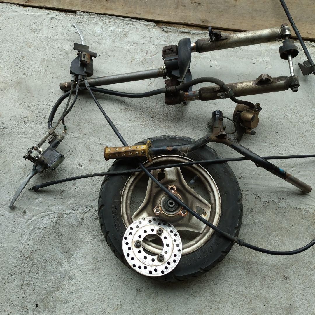 AF35 ライブディオ　フロントフォーク　ディスクブレーキ