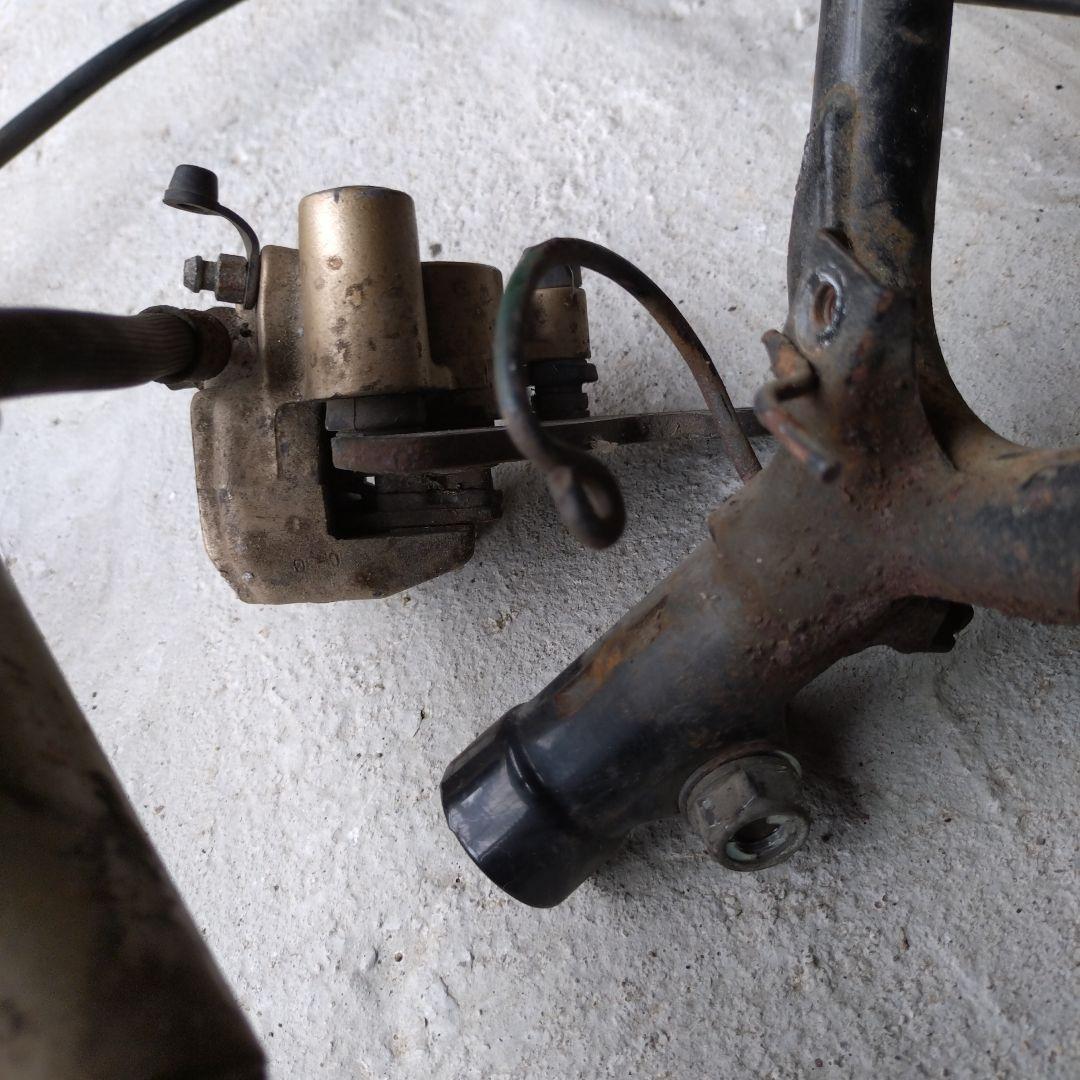 AF35 ライブディオ　フロントフォーク　ディスクブレーキ