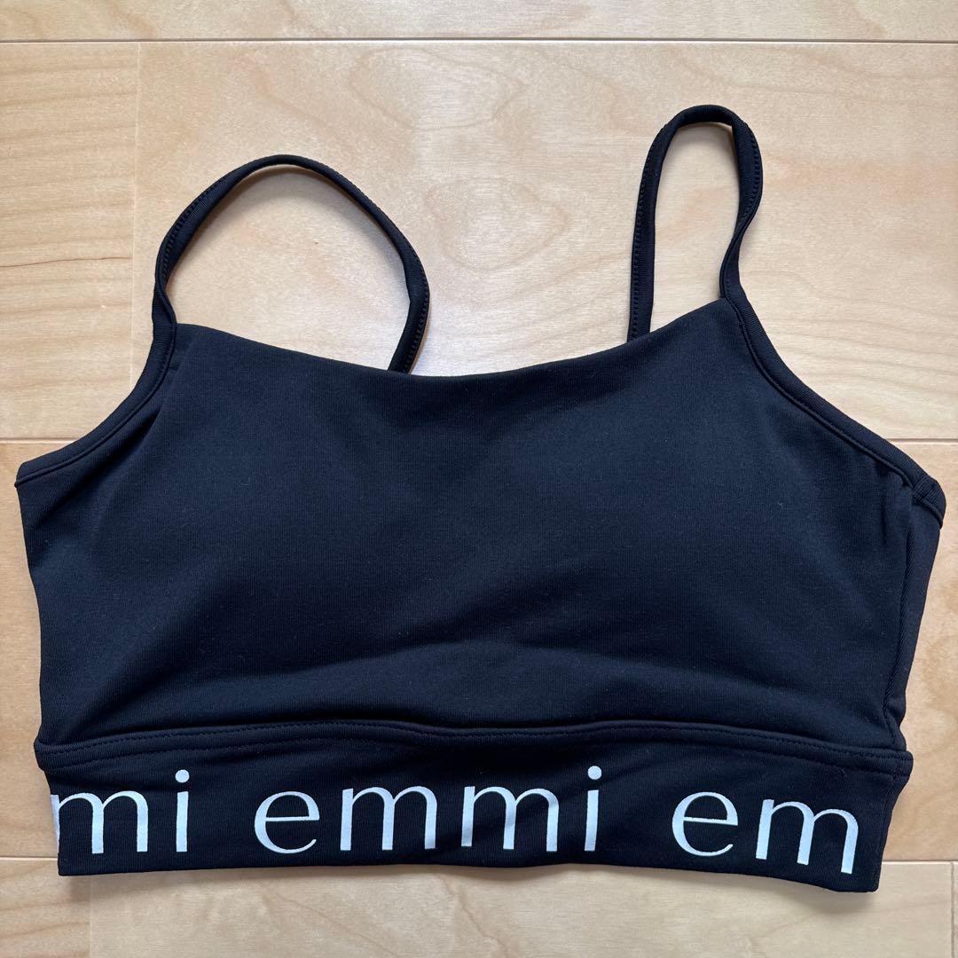 emmi エミ　ヨガウェア　上下セット　ブラトップ　フラワーレギンス　S 新品