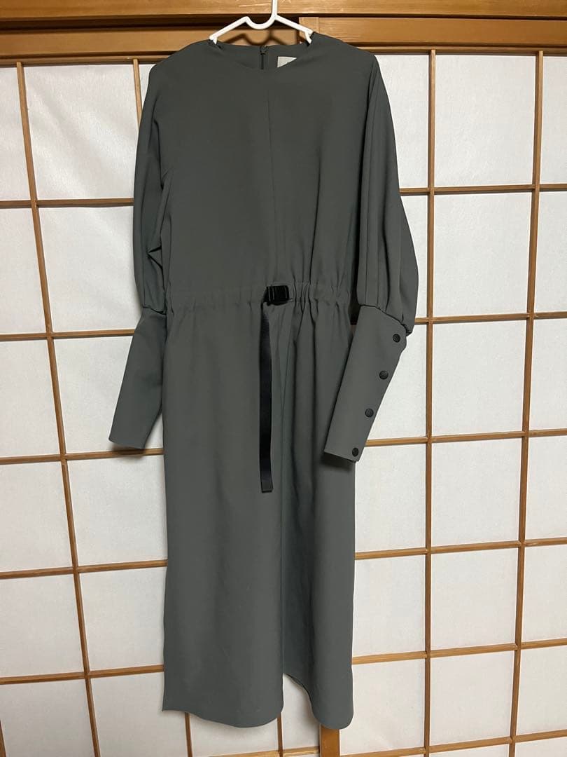 hyke balloon sleeve dress バルーンスリーブドレス