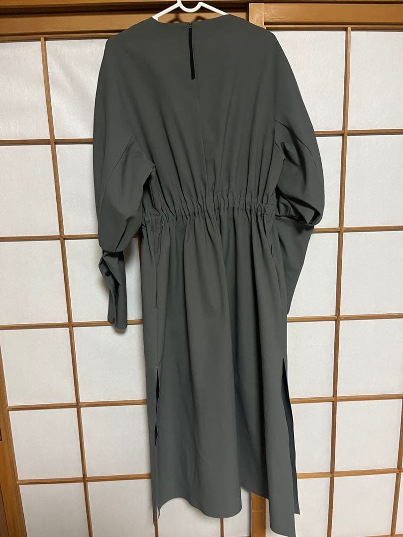 hyke balloon sleeve dress バルーンスリーブドレス