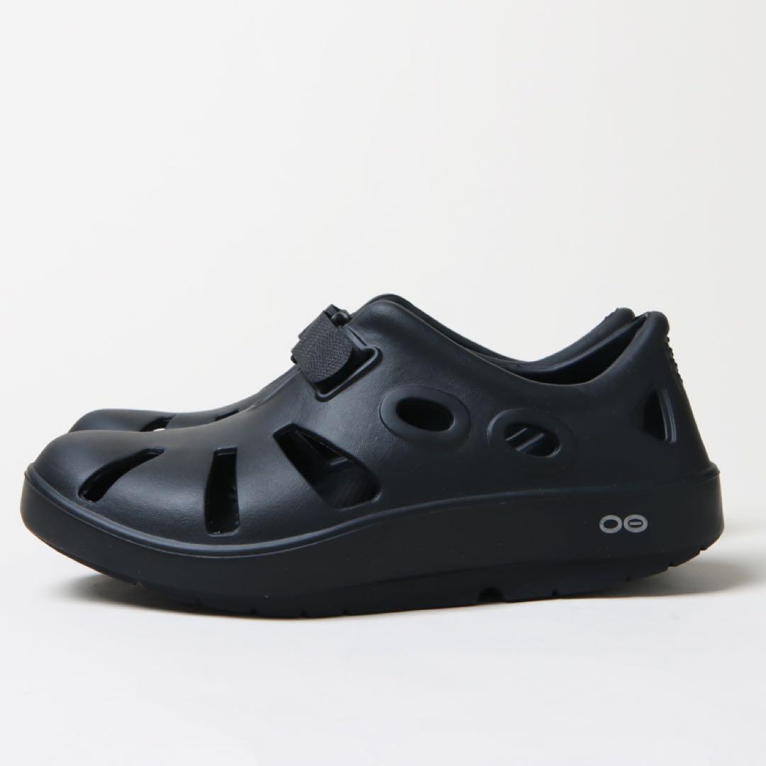 靴 OOFOS OOcandOO