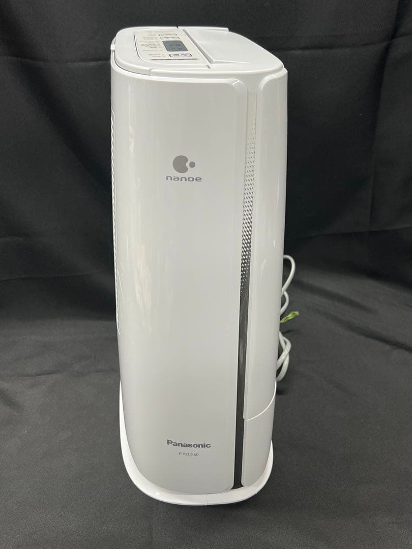 M4【used美品】Panasonic 衣類乾燥除湿機　F-YZUX60