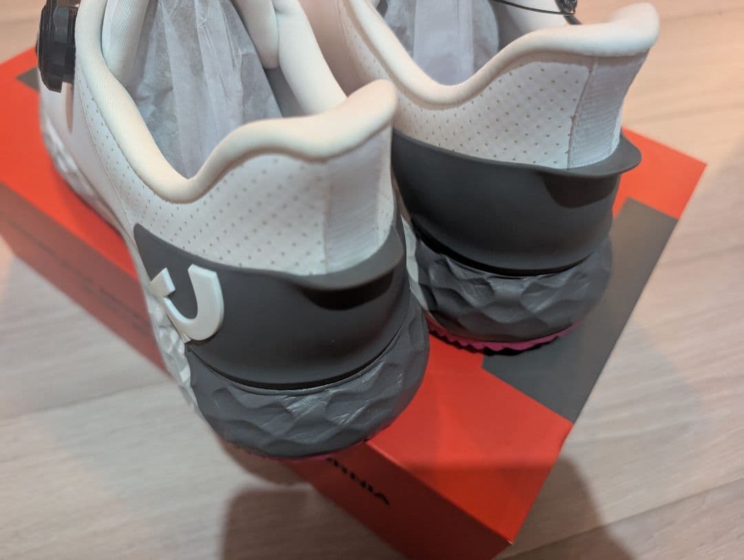 新品未使用美品　G/FORE GDRIVE ゴルフシューズ