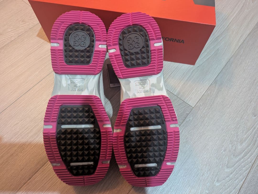 新品未使用美品　G/FORE GDRIVE ゴルフシューズ