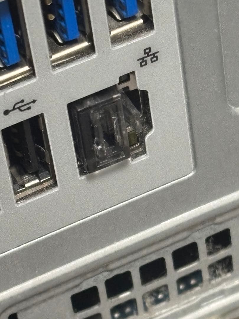 DELL XPS8940 Core i7-10700マウスキーボード付き