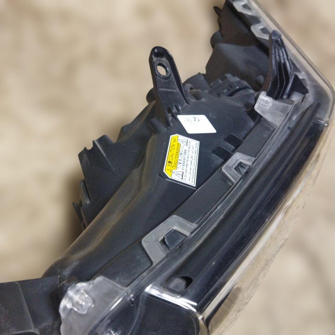 30系 アルファード前期/ヘッドライト　左側のみ