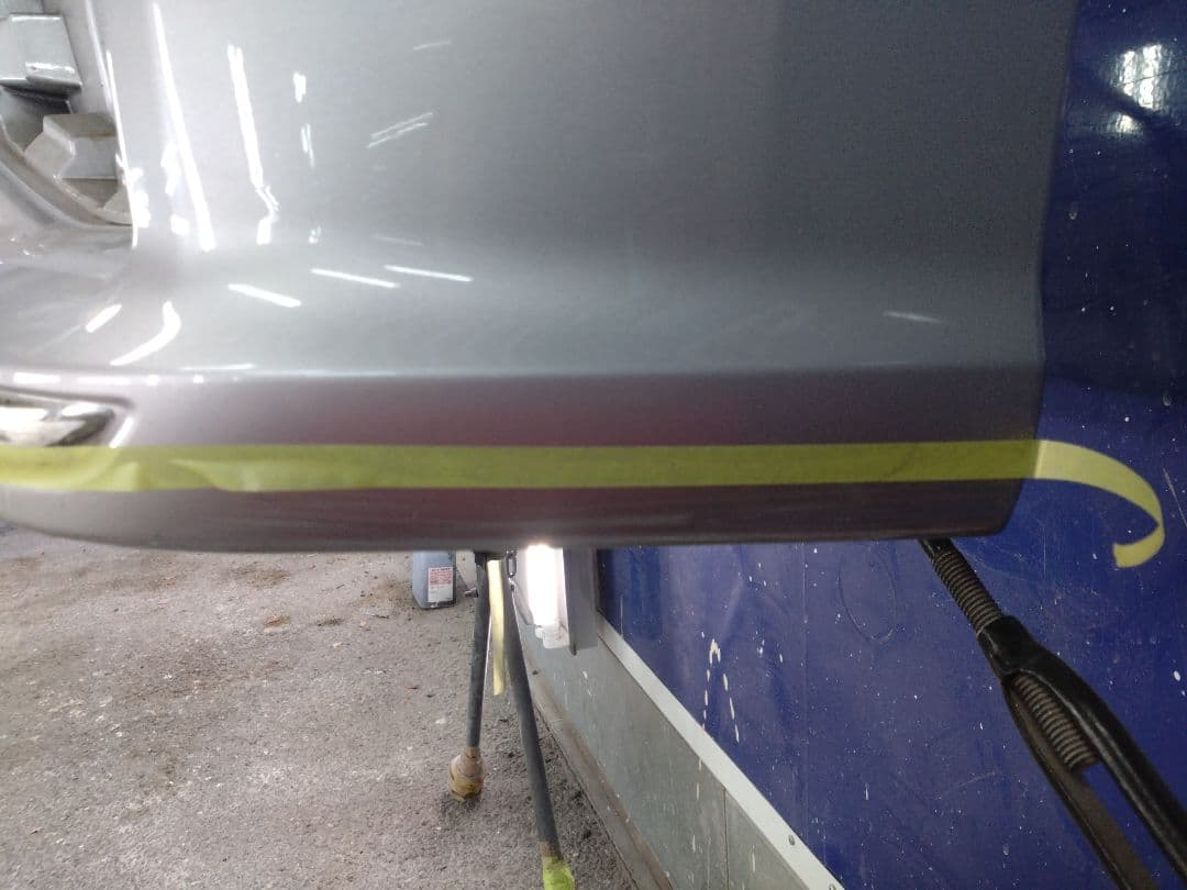 NISSAN　E52エルグランド フロントバンパー、フロントスポイラー