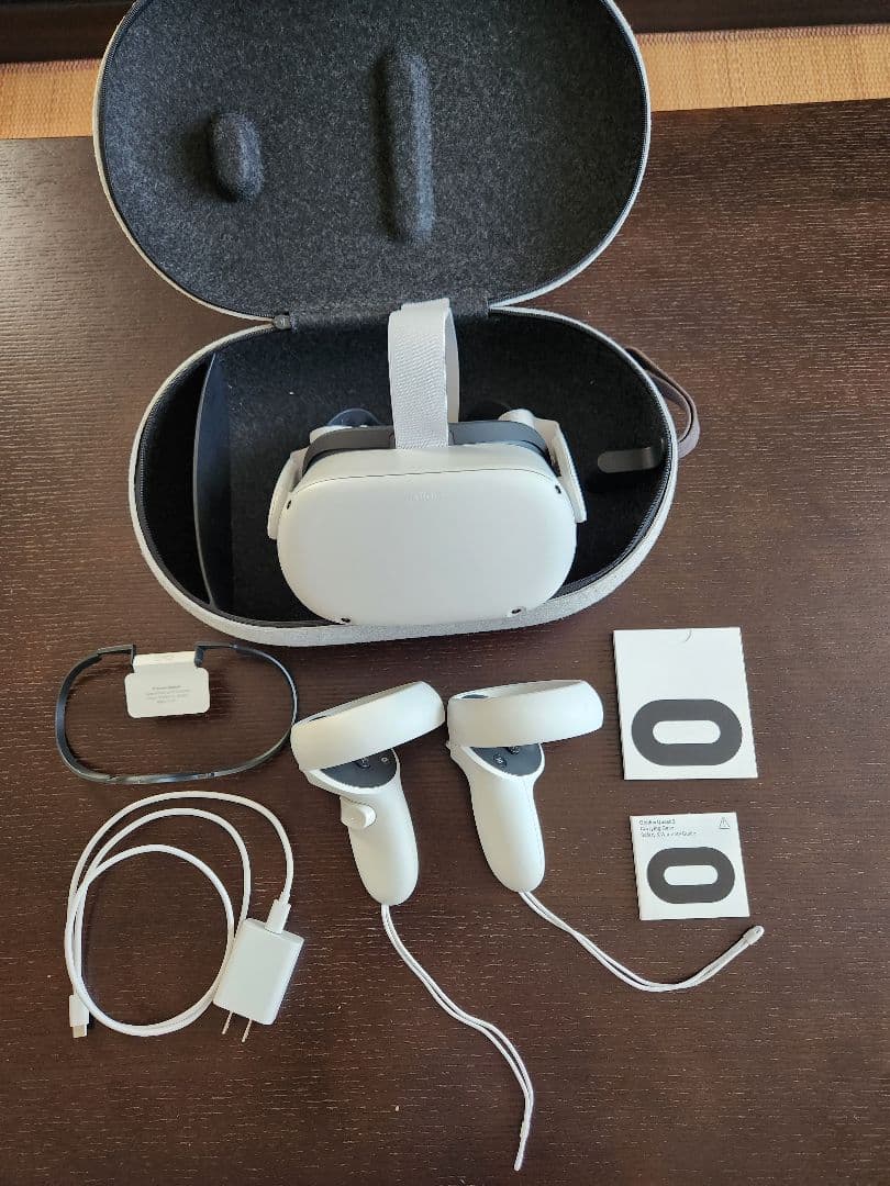 その他  Quest 2 (64GB)