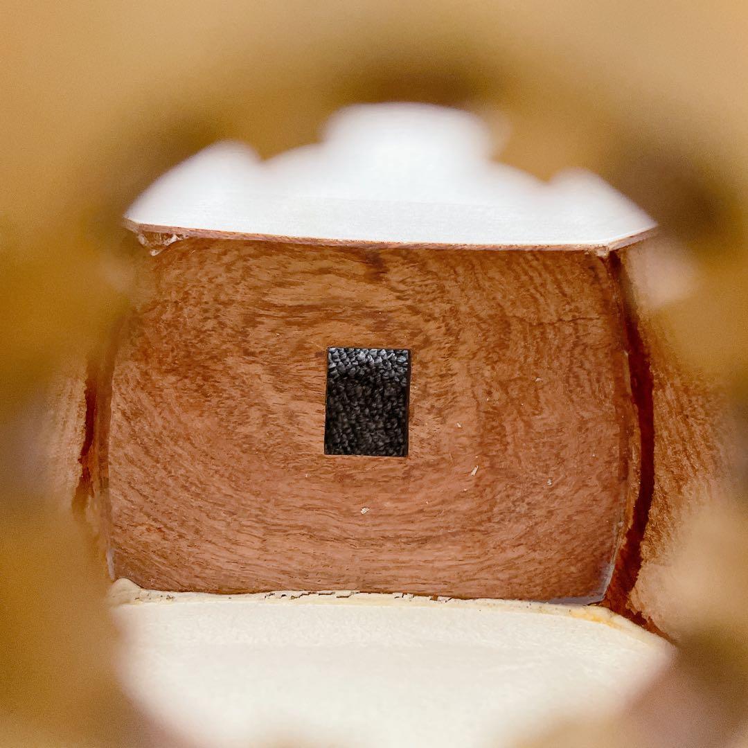 津軽三味線 丸打胴 2本溝 紅木 太棹 付属品多数 和楽器 民謡楽器