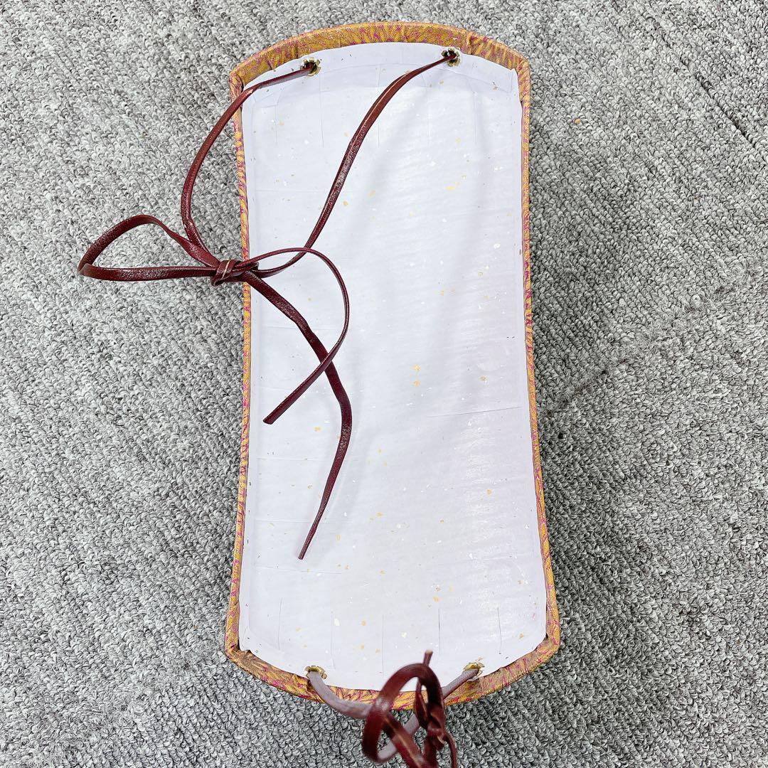 津軽三味線 丸打胴 2本溝 紅木 太棹 付属品多数 和楽器 民謡楽器