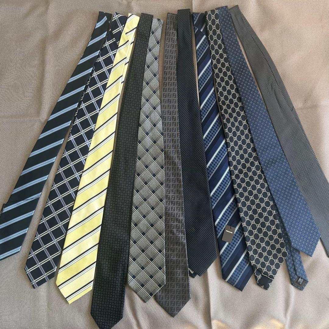 S*y様 ネクタイ19本　GUCCI ジバンシーFENDI など