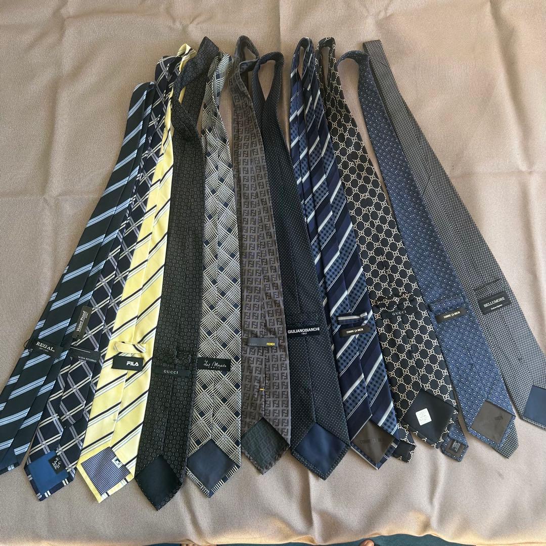 S*y様 ネクタイ19本　GUCCI ジバンシーFENDI など