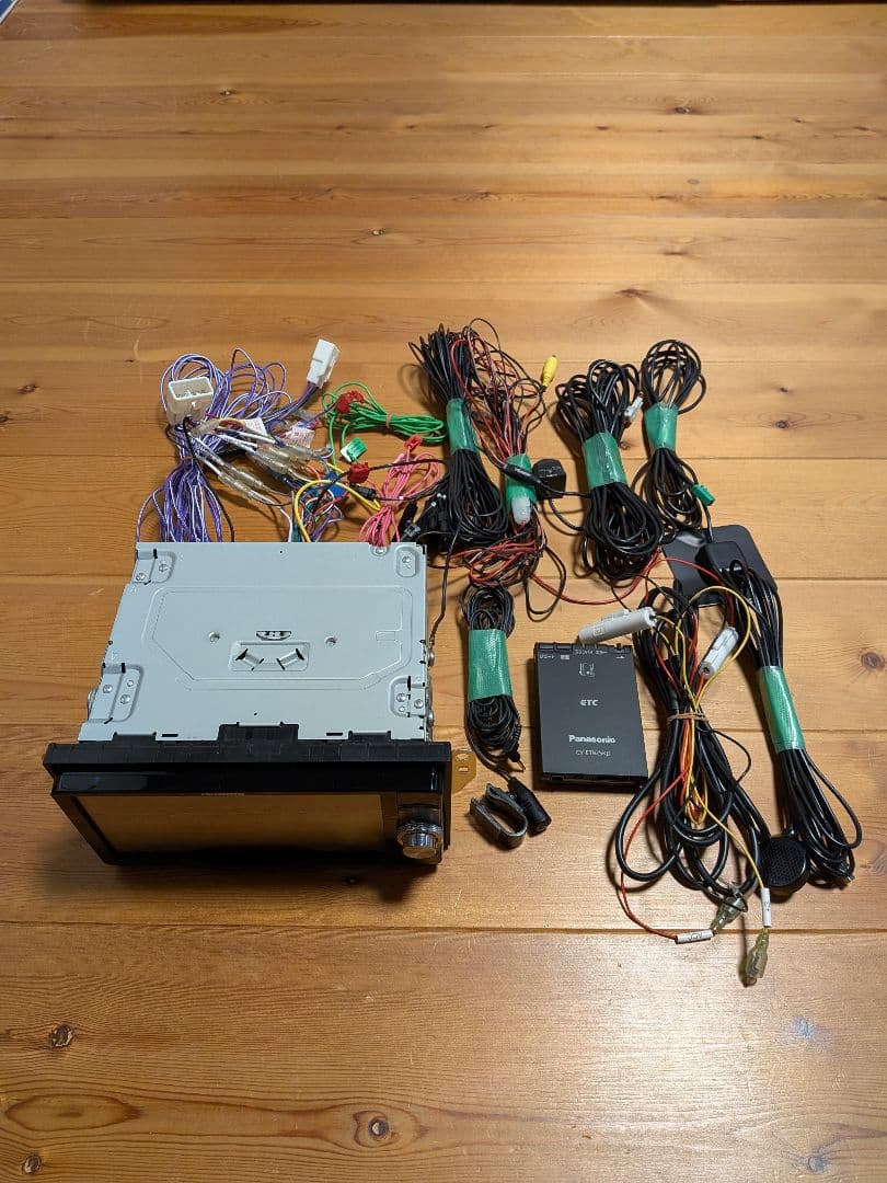 カロッツェリア　楽ナビ　AVIC−RW99　ムーヴコンテ　L575S