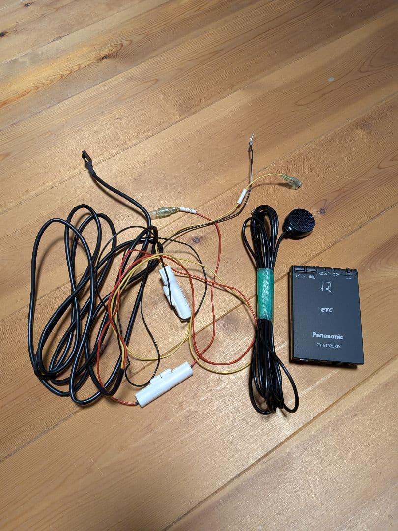 カロッツェリア　楽ナビ　AVIC−RW99　ムーヴコンテ　L575S