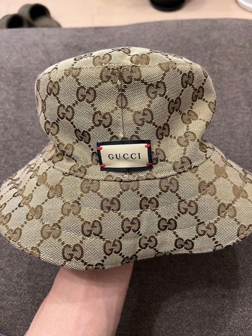 ゆ*き様 GUCCI プリント　リバーシブル　バケットハット
