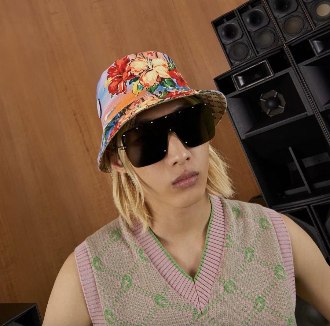 ゆ*き様 GUCCI プリント　リバーシブル　バケットハット