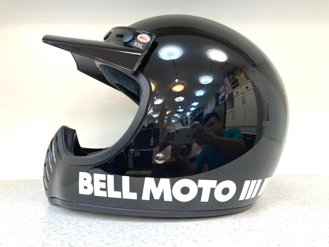 未使用 BELL ヘルメット MOTO-3 BLACK CLASSIC XXL