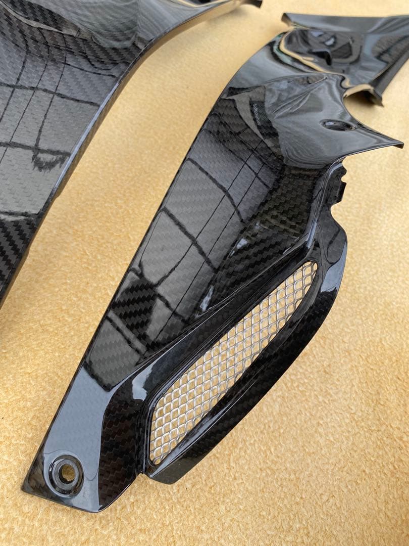  HP カーボンタンクカバー モトラッドMotorrad S1000RR