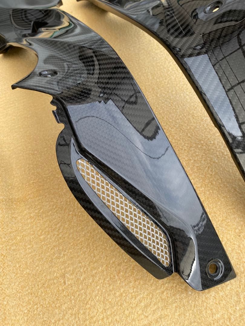  HP カーボンタンクカバー モトラッドMotorrad S1000RR