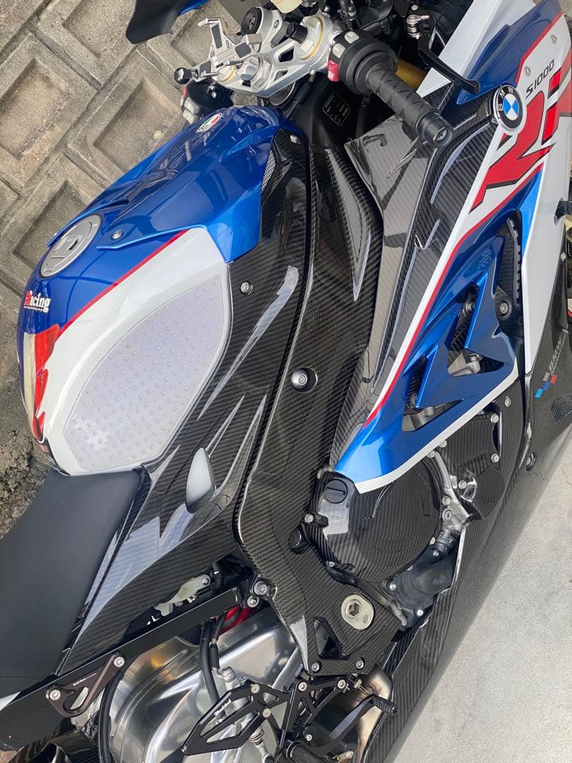  HP カーボンタンクカバー モトラッドMotorrad S1000RR