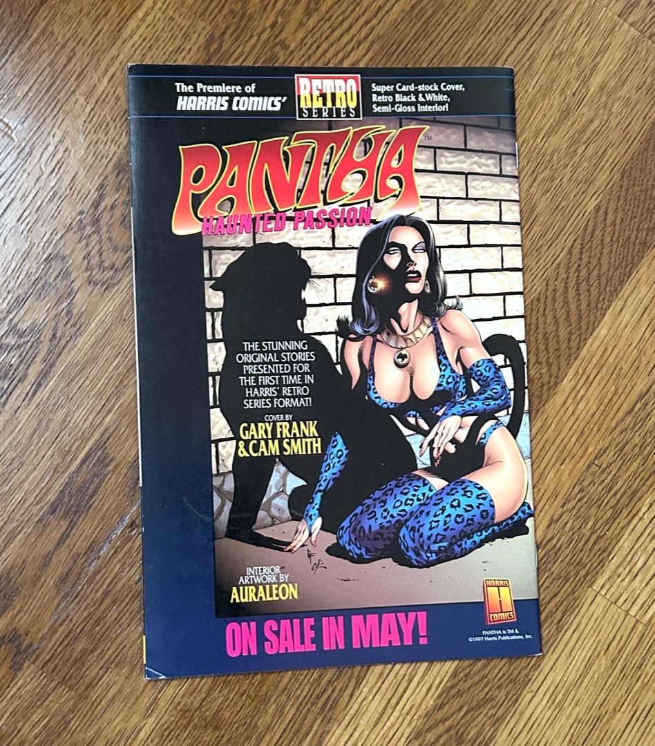 PANTHA #1　VAMPIRELLA VS. PANTHA　1997