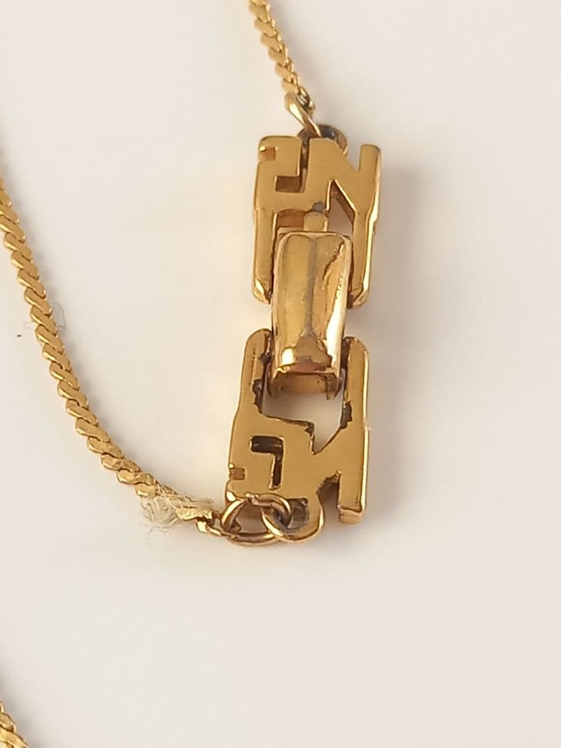 ば*ぁ様 NINA RICCI ニナリッチ NRロゴ ネックレス