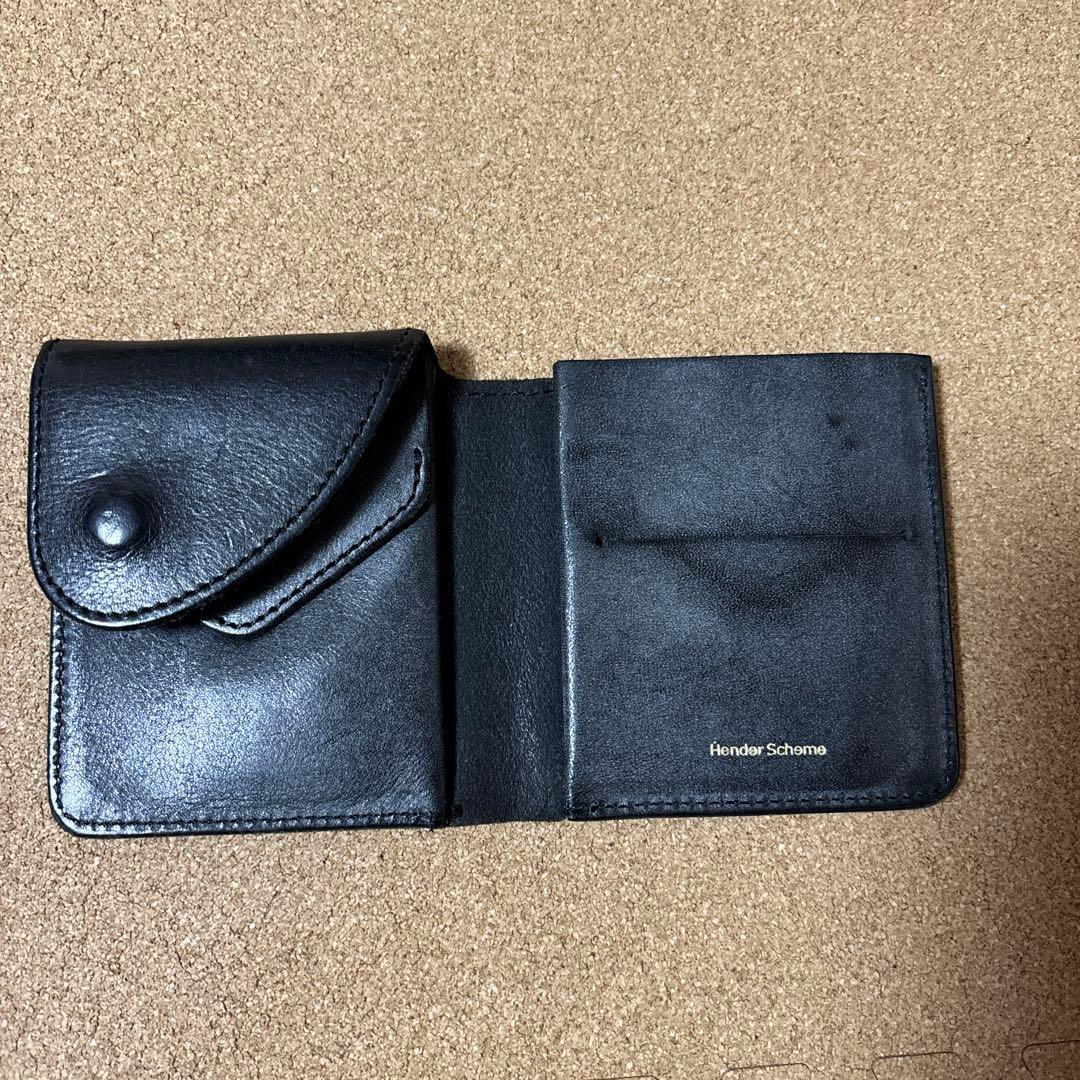 Hender Scheme 黒 レザー 二つ折り財布