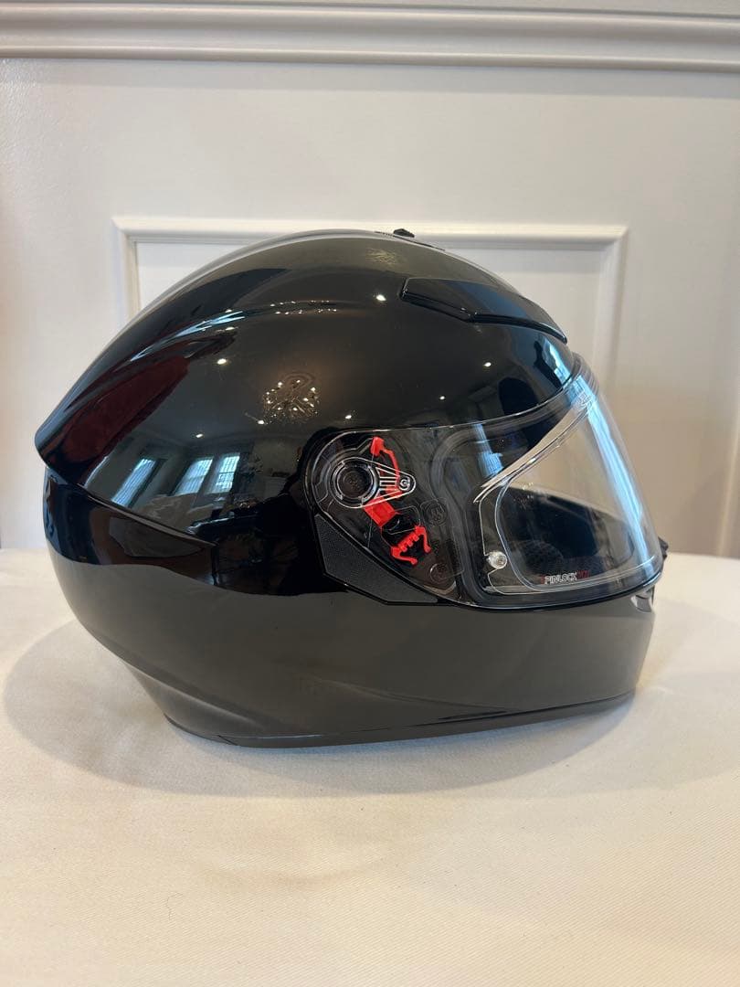 【早いもの勝ち！】 AGV フルフェイスヘルメット ブラック