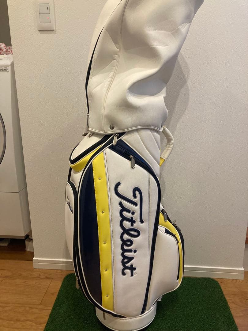 n*.様 タイトリスト　キャディバック　CB631 黄色