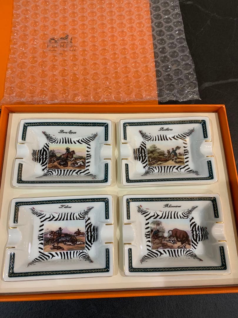 L*A様 本日限定オークション　エルメス　アッシュトレイ　4点セット　HERME