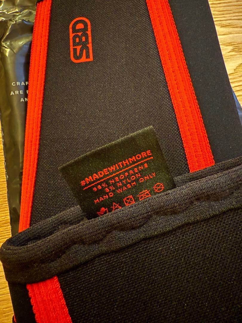 新品 SBD エルボースリーブ S サポーター ブラック トレーニング