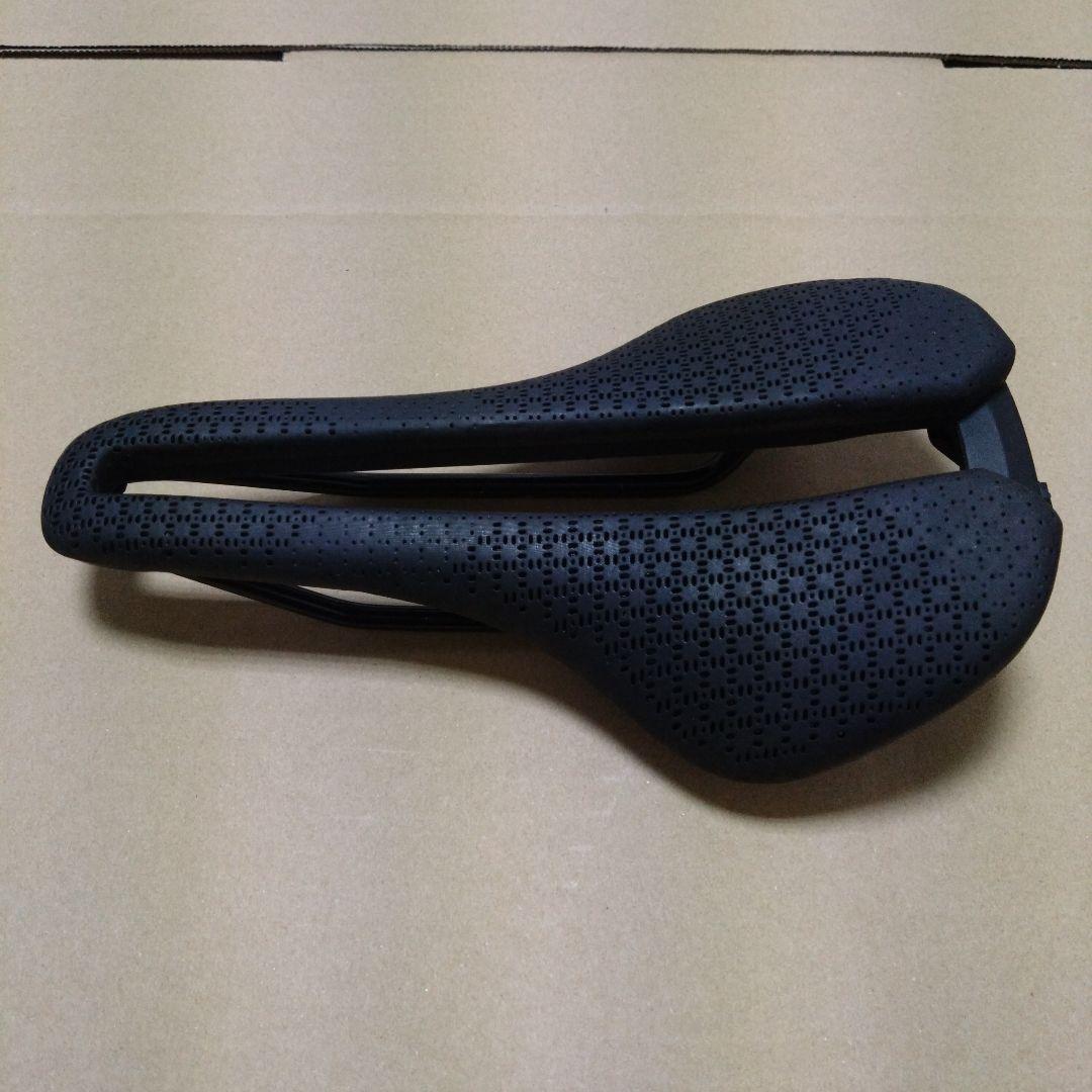 Trek Aeolus Elite AirLoom サドル 145mm