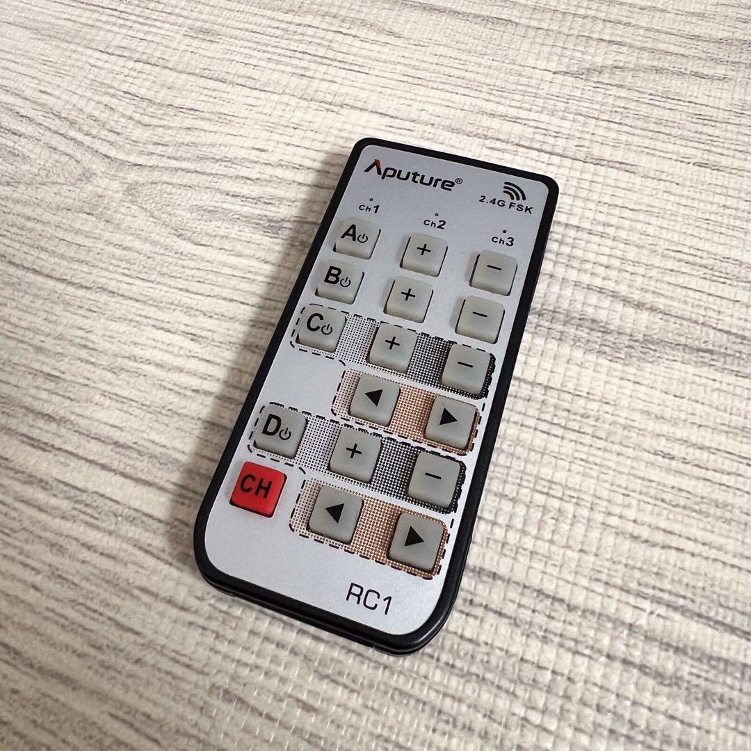 ソフトボックス＆スタンド付きAputure C120dII 動画撮影用ライト