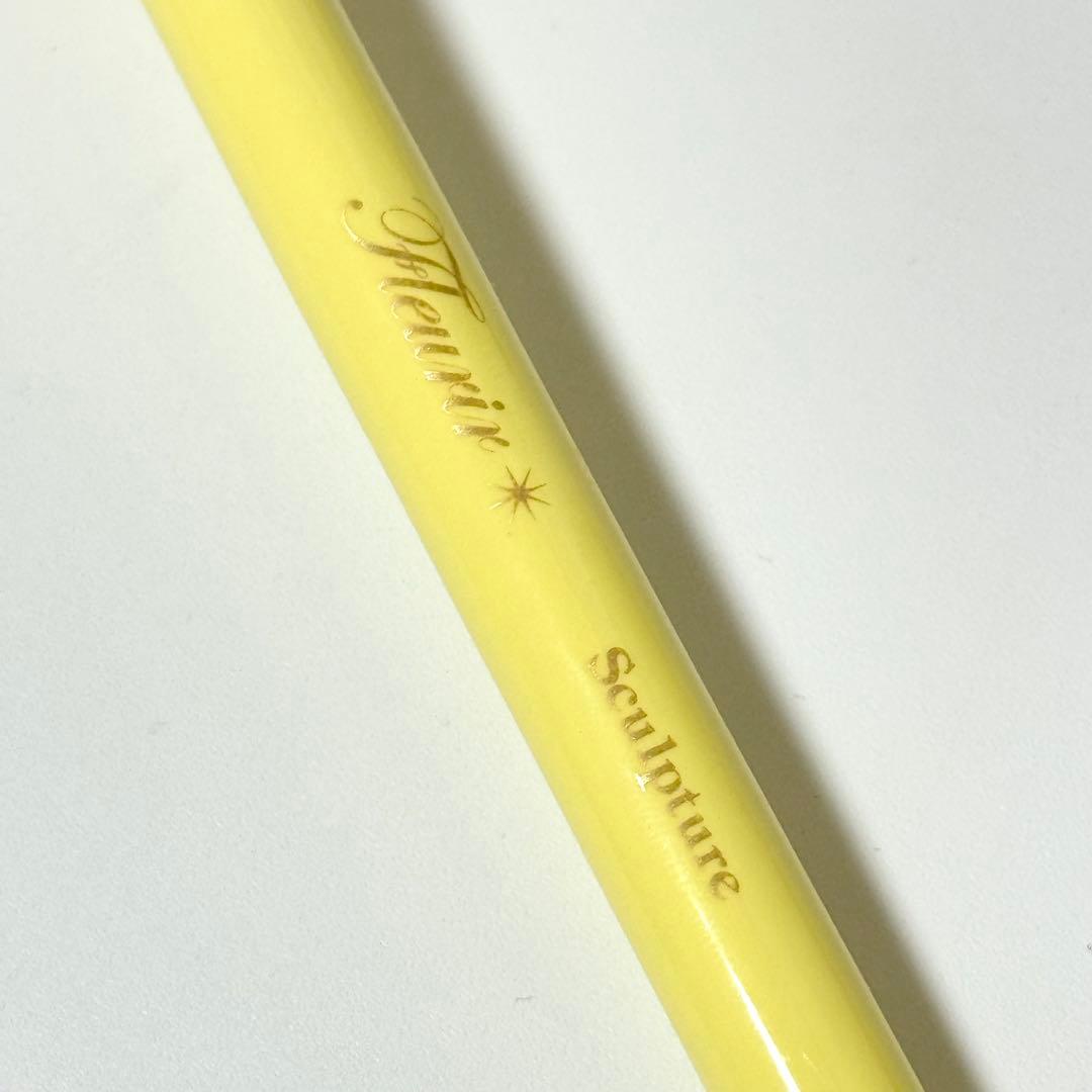 【新品未使用】フルーリア スカルプブラシ コリンスキー　アクリル　グラデーション