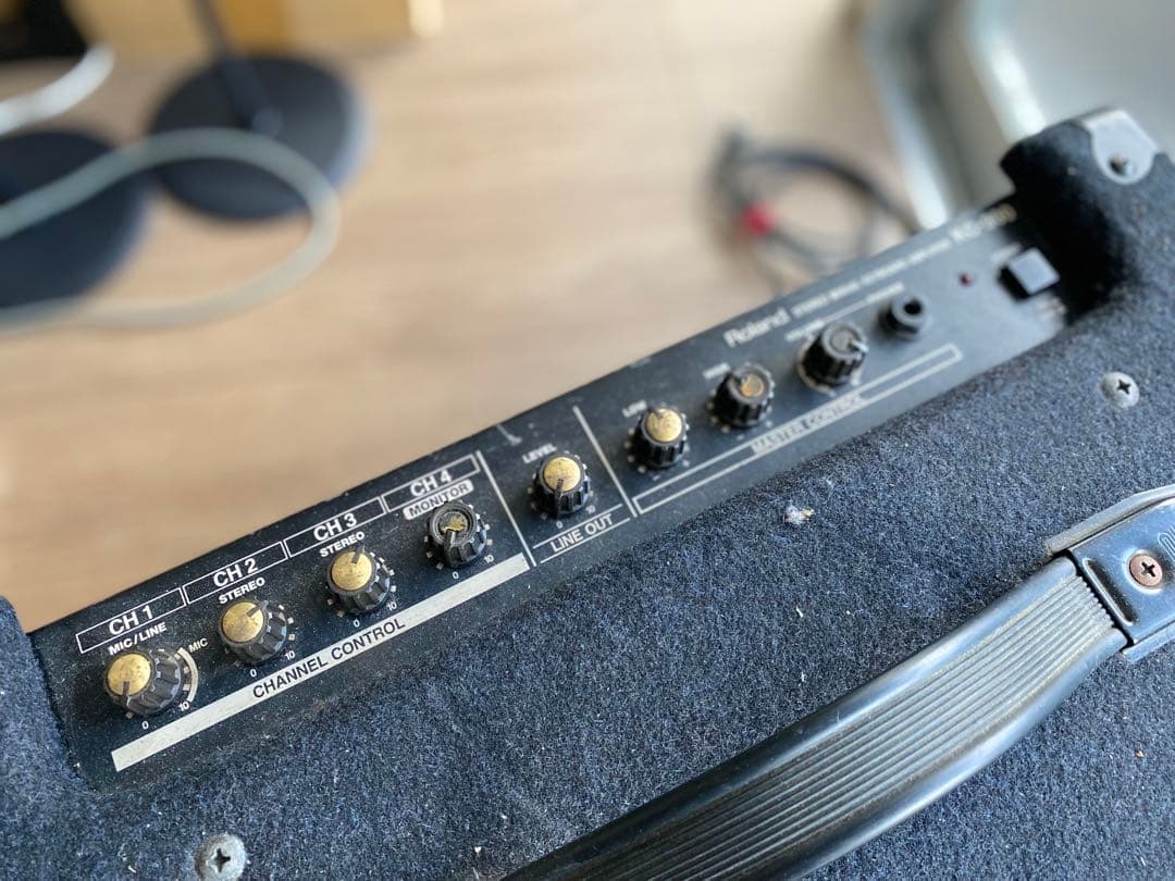 Roland KC-300 ローランド キーボードアンプ モニタースピーカー