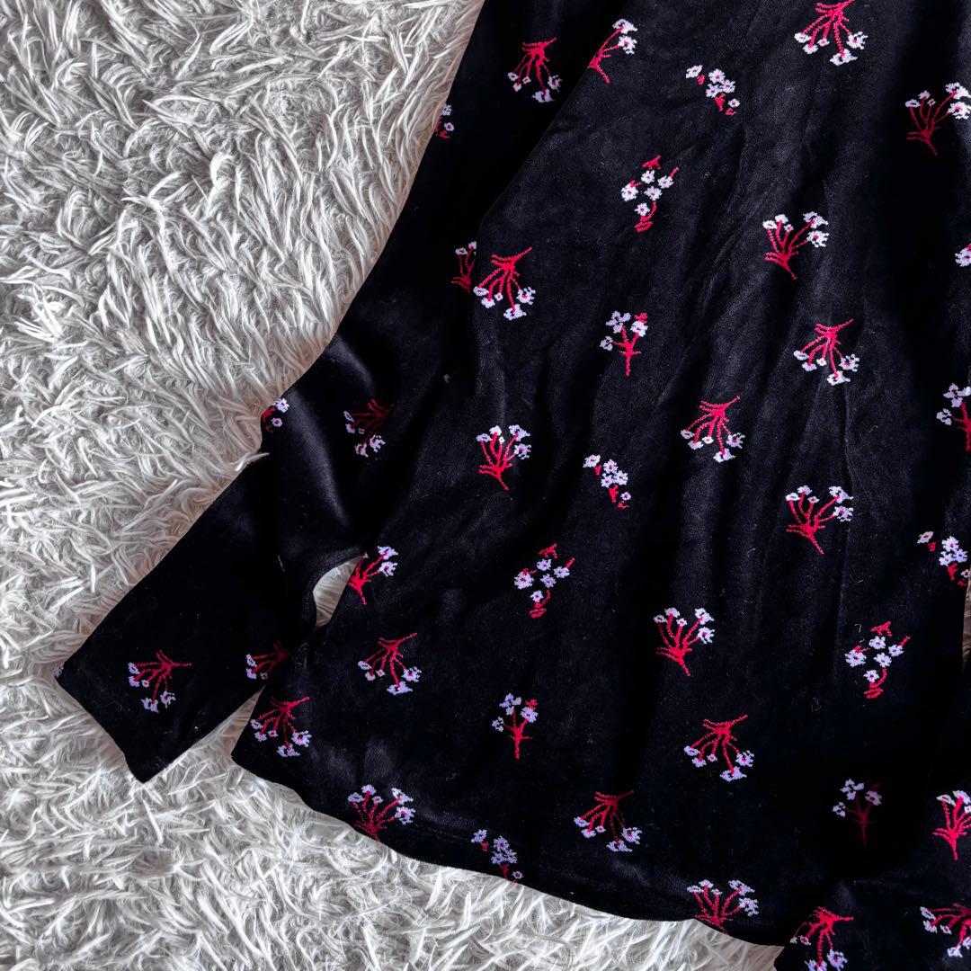 新品 マメクロゴウチ フローラル ジャガード ハイネック ベロア トップス