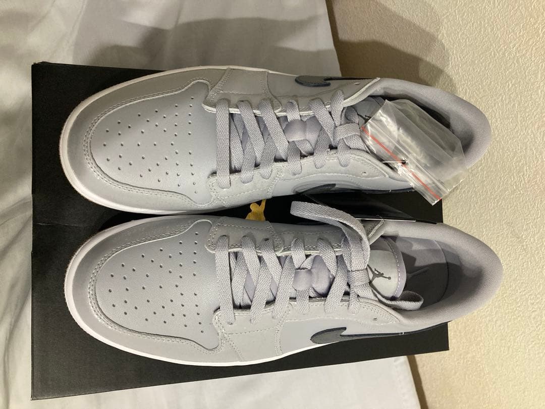 AIR JORDAN 1 LOW G（gray）