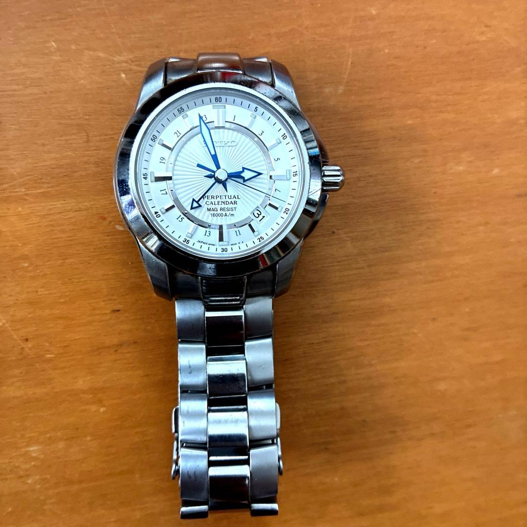 セイコーパーペチュアルカレンダー腕時計　MAG RESIST 16000A/a