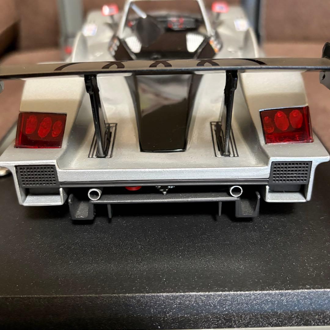 ともきち　ミニカー 1/18 ２台