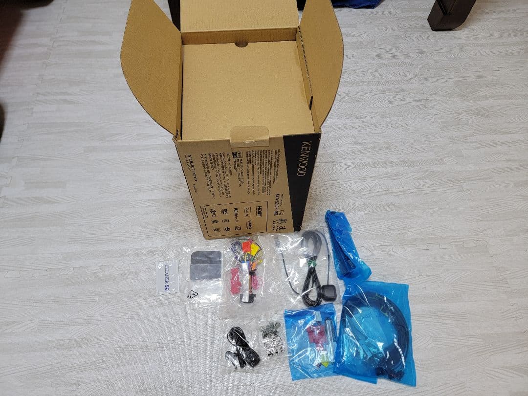 ケンウッドKENWOODカーナビ 彩速 8インチ MDV-S810F