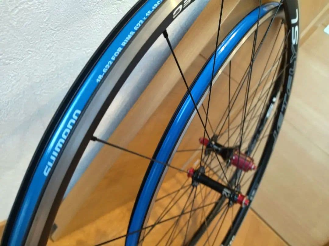 美品! ヒルクライムに! ノバテック JETFLY SL 700C 軽量ホイール