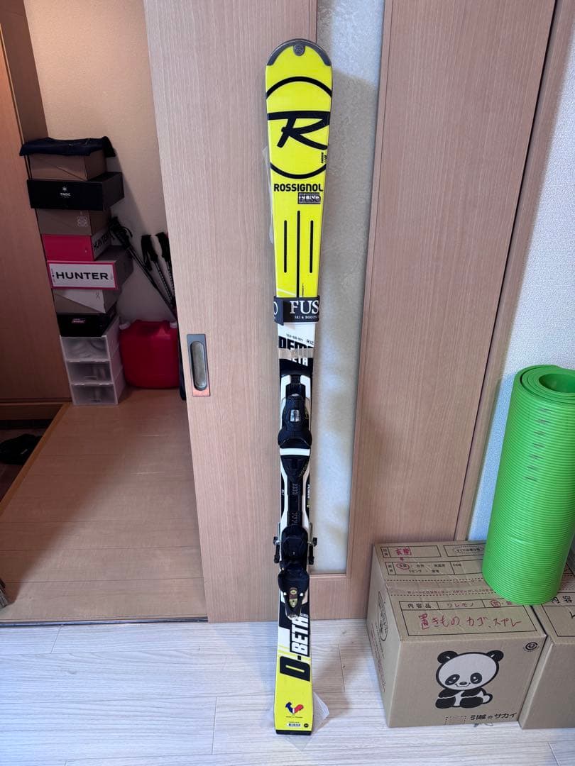ソンソン　ROSSIGNOL DEMO BETA スキー 板 イエロー
