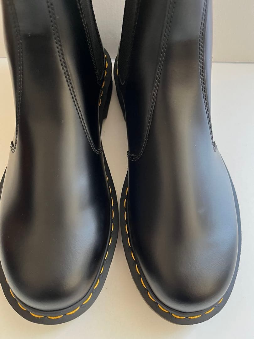 新品未使用Dr.Martens 2976 YS チェルシーブーツ