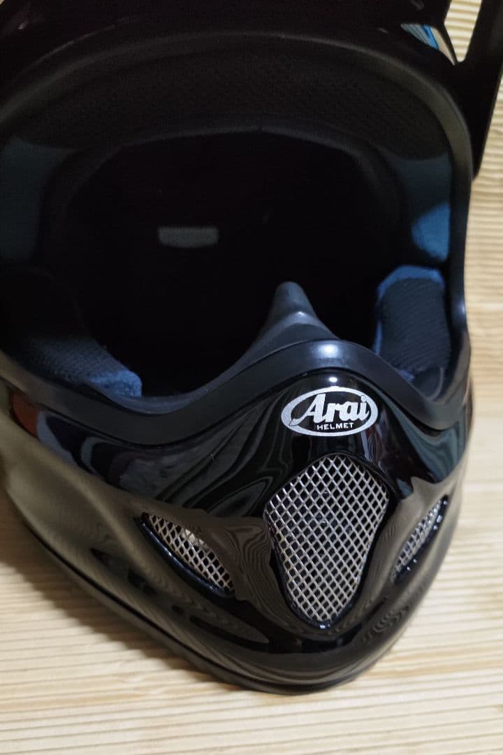 hawk (プロフ確認お願いします。さま　専用　Arai V-cross 3