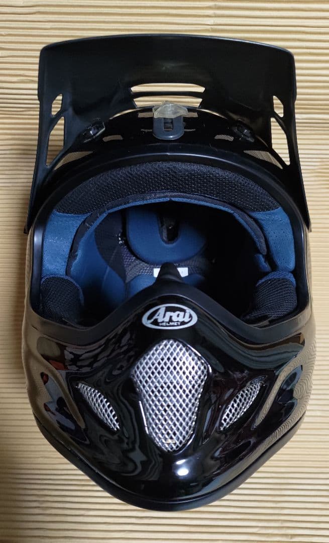 hawk (プロフ確認お願いします。さま　専用　Arai V-cross 3