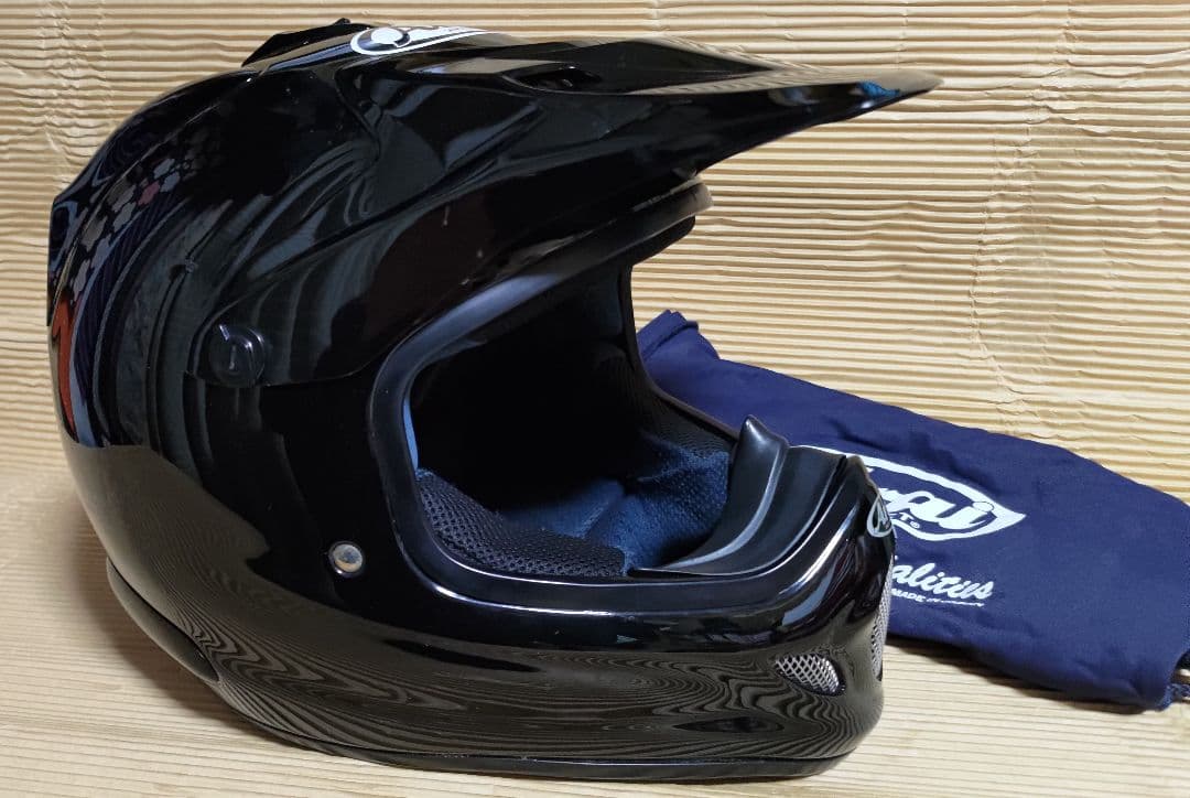 hawk (プロフ確認お願いします。さま　専用　Arai V-cross 3